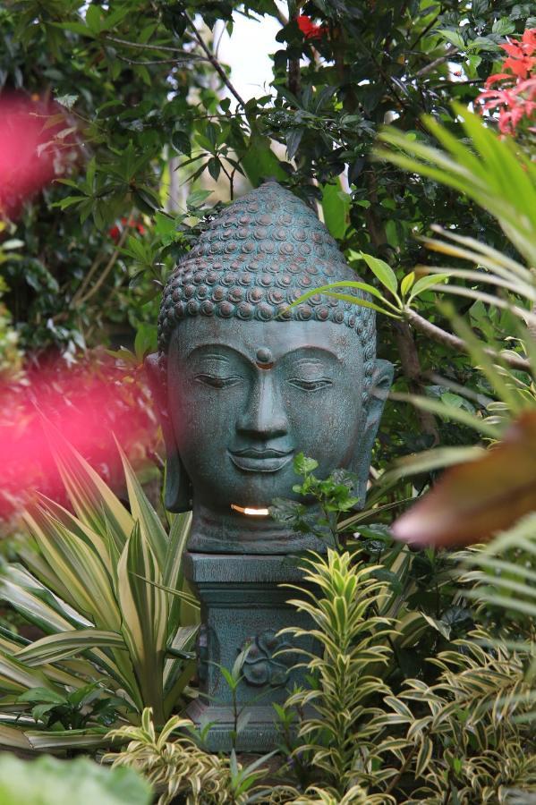 Maha Shanti Ubud Villa Exterior photo